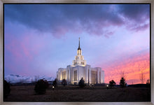 Load image into Gallery viewer, Saratoga Springs Glorious