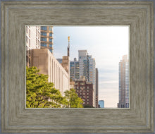 Load image into Gallery viewer, Manhattan Golden