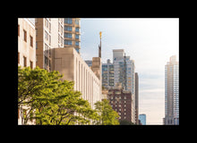 Load image into Gallery viewer, Manhattan Golden