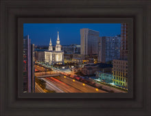 Load image into Gallery viewer, Philadelphia Temple Nightlife