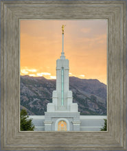 Load image into Gallery viewer, Mount Timpanogos Morning Glory Vertical