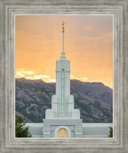 Load image into Gallery viewer, Mount Timpanogos Morning Glory Vertical