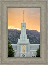 Load image into Gallery viewer, Mount Timpanogos Morning Glory Vertical