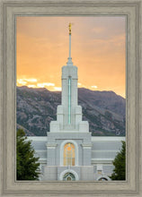 Load image into Gallery viewer, Mount Timpanogos Morning Glory Vertical