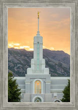 Load image into Gallery viewer, Mount Timpanogos Morning Glory Vertical