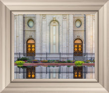 Load image into Gallery viewer, Salt Lake Temple Eternal Reflections