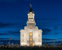Load image into Gallery viewer, Cedar City Eternal Light