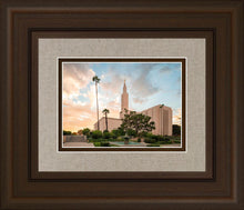 Load image into Gallery viewer, Los Angeles Eternal Gardens