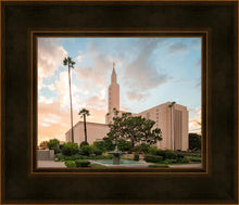 Load image into Gallery viewer, Los Angeles Eternal Gardens