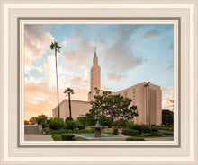Load image into Gallery viewer, Los Angeles Eternal Gardens