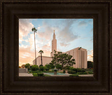 Load image into Gallery viewer, Los Angeles Eternal Gardens