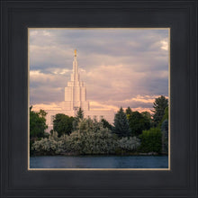 Load image into Gallery viewer, Idaho Falls Temple Eternal Light