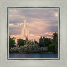 Load image into Gallery viewer, Idaho Falls Temple Eternal Light