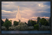 Load image into Gallery viewer, Idaho Falls Temple Eternal Light