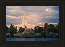 Load image into Gallery viewer, Idaho Falls Temple Eternal Light