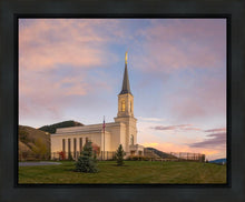 Load image into Gallery viewer, Star Valley Temple Peaceful Day