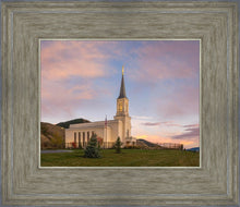 Load image into Gallery viewer, Star Valley Temple Peaceful Day