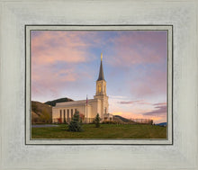 Load image into Gallery viewer, Star Valley Temple Peaceful Day