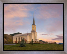 Load image into Gallery viewer, Star Valley Temple Peaceful Day