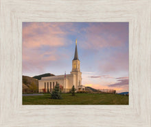 Load image into Gallery viewer, Star Valley Temple Peaceful Day