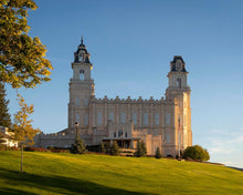 Load image into Gallery viewer, Manti Temple Golden Foundations