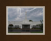 Load image into Gallery viewer, Nashville Temple Through The Storm