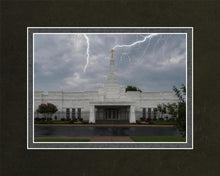 Load image into Gallery viewer, Nashville Temple Through The Storm