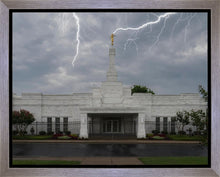 Load image into Gallery viewer, Nashville Temple Through The Storm