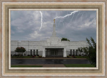 Load image into Gallery viewer, Nashville Temple Through The Storm