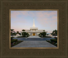 Load image into Gallery viewer, Orlando Temple Pathway