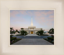 Load image into Gallery viewer, Orlando Temple Pathway