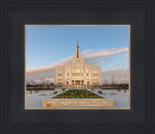 Load image into Gallery viewer, Eternity in Saratoga Springs