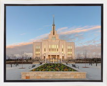 Load image into Gallery viewer, Eternity in Saratoga Springs