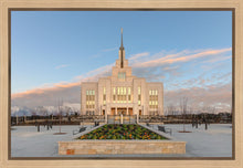 Load image into Gallery viewer, Eternity in Saratoga Springs