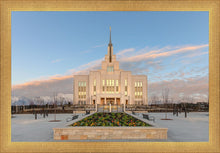 Load image into Gallery viewer, Eternity in Saratoga Springs