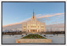 Load image into Gallery viewer, Eternity in Saratoga Springs