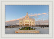 Load image into Gallery viewer, Eternity in Saratoga Springs