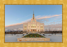Load image into Gallery viewer, Eternity in Saratoga Springs
