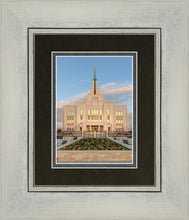 Load image into Gallery viewer, Saratoga Springs Eternal