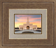 Load image into Gallery viewer, Eternity in Helena