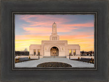 Load image into Gallery viewer, Eternity in Helena
