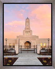 Load image into Gallery viewer, Helena Montana Eternal