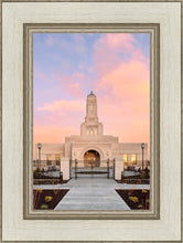 Load image into Gallery viewer, Helena Montana Eternal