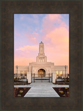 Load image into Gallery viewer, Helena Montana Eternal