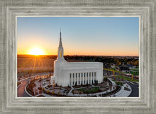 Load image into Gallery viewer, Burley Idaho Last Light