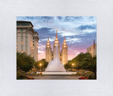 Load image into Gallery viewer, Salt Lake Fountain