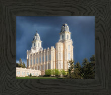 Load image into Gallery viewer, Manti - Stormy Skies
