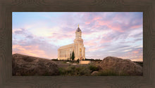 Load image into Gallery viewer, Cedar City Spring