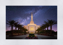 Load image into Gallery viewer, Gilbert Celestial