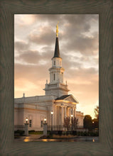 Load image into Gallery viewer, Hartford Radiance